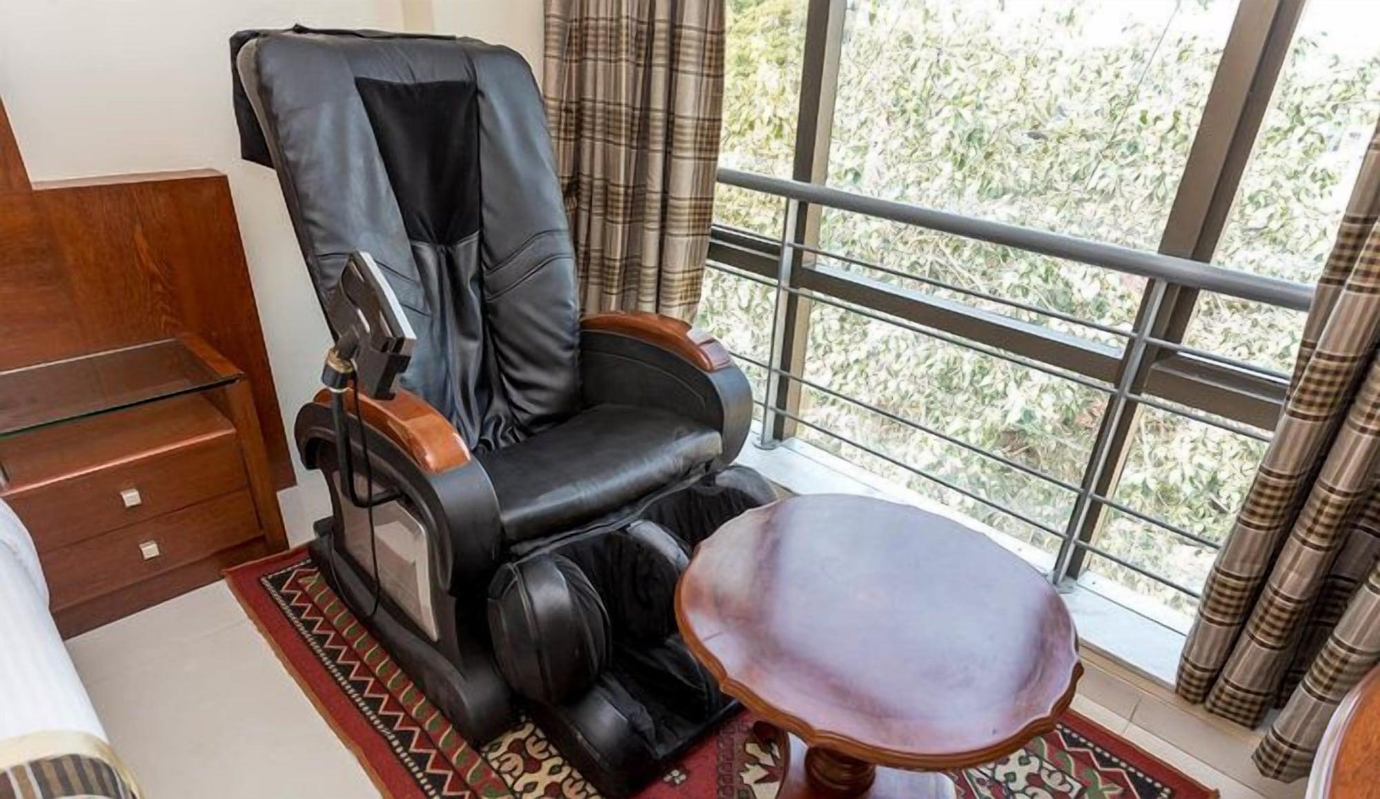 FabHotel Shubhangan Mumbai Bagian luar foto