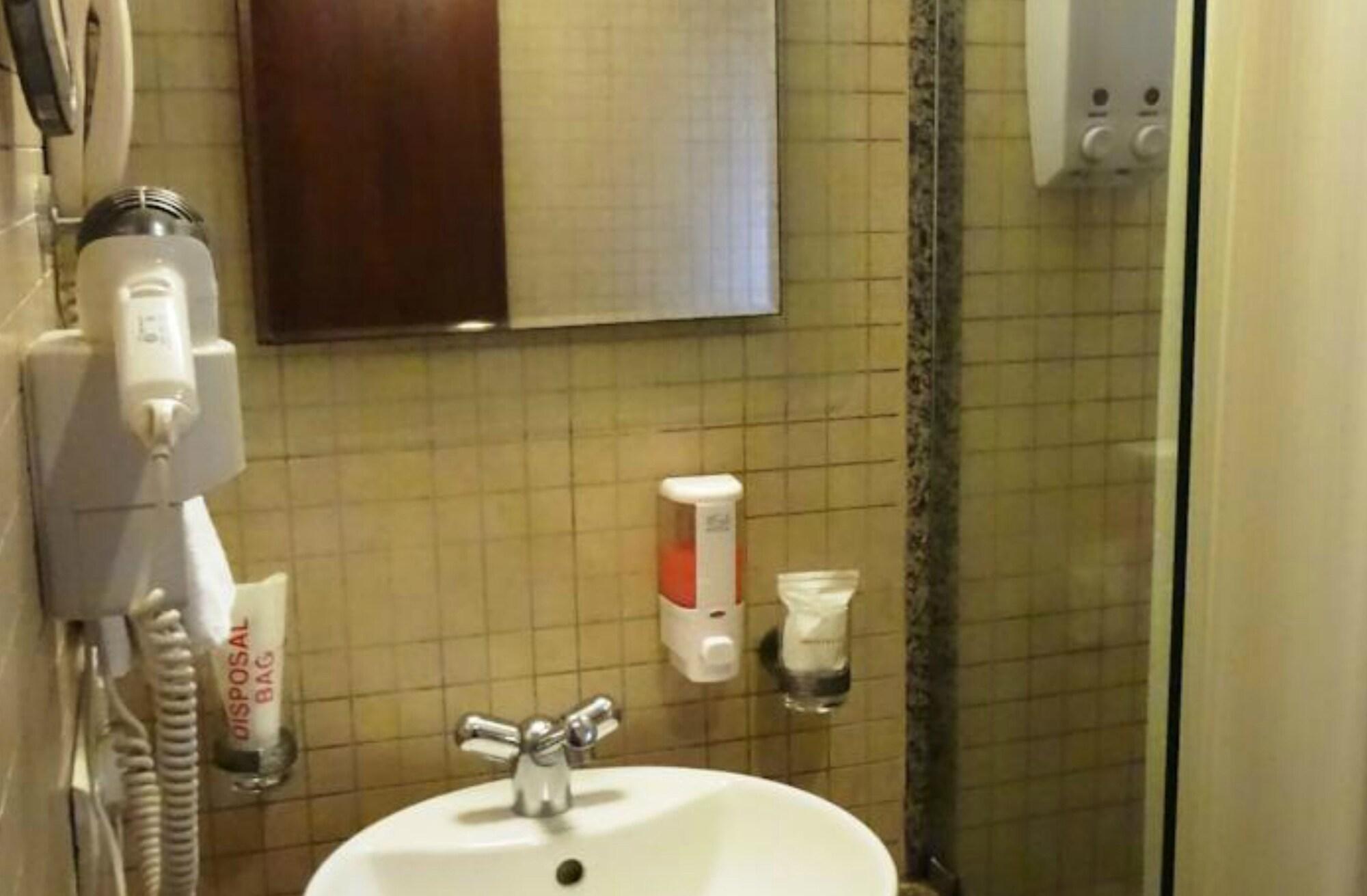 FabHotel Shubhangan Mumbai Bagian luar foto