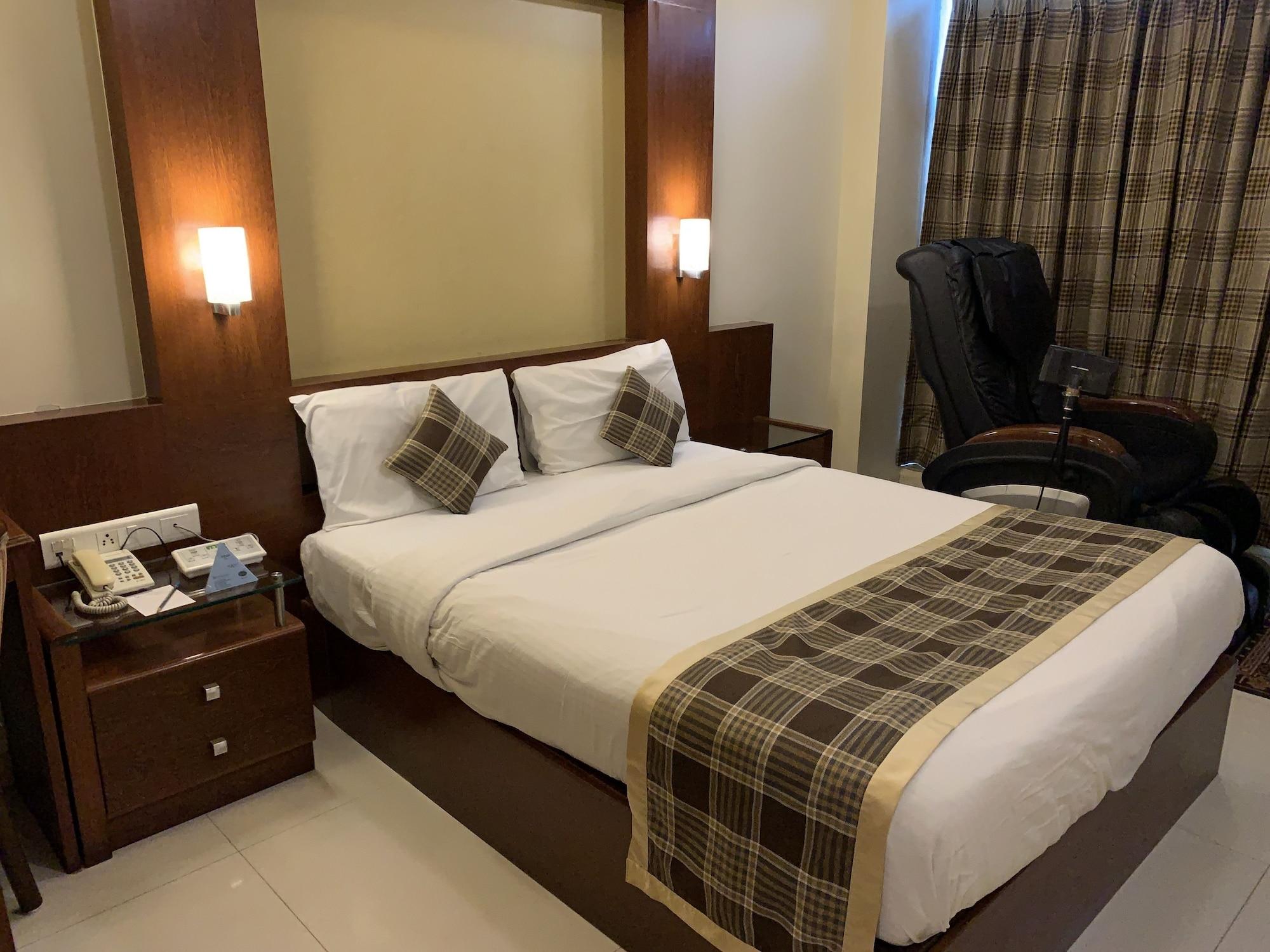 FabHotel Shubhangan Mumbai Bagian luar foto
