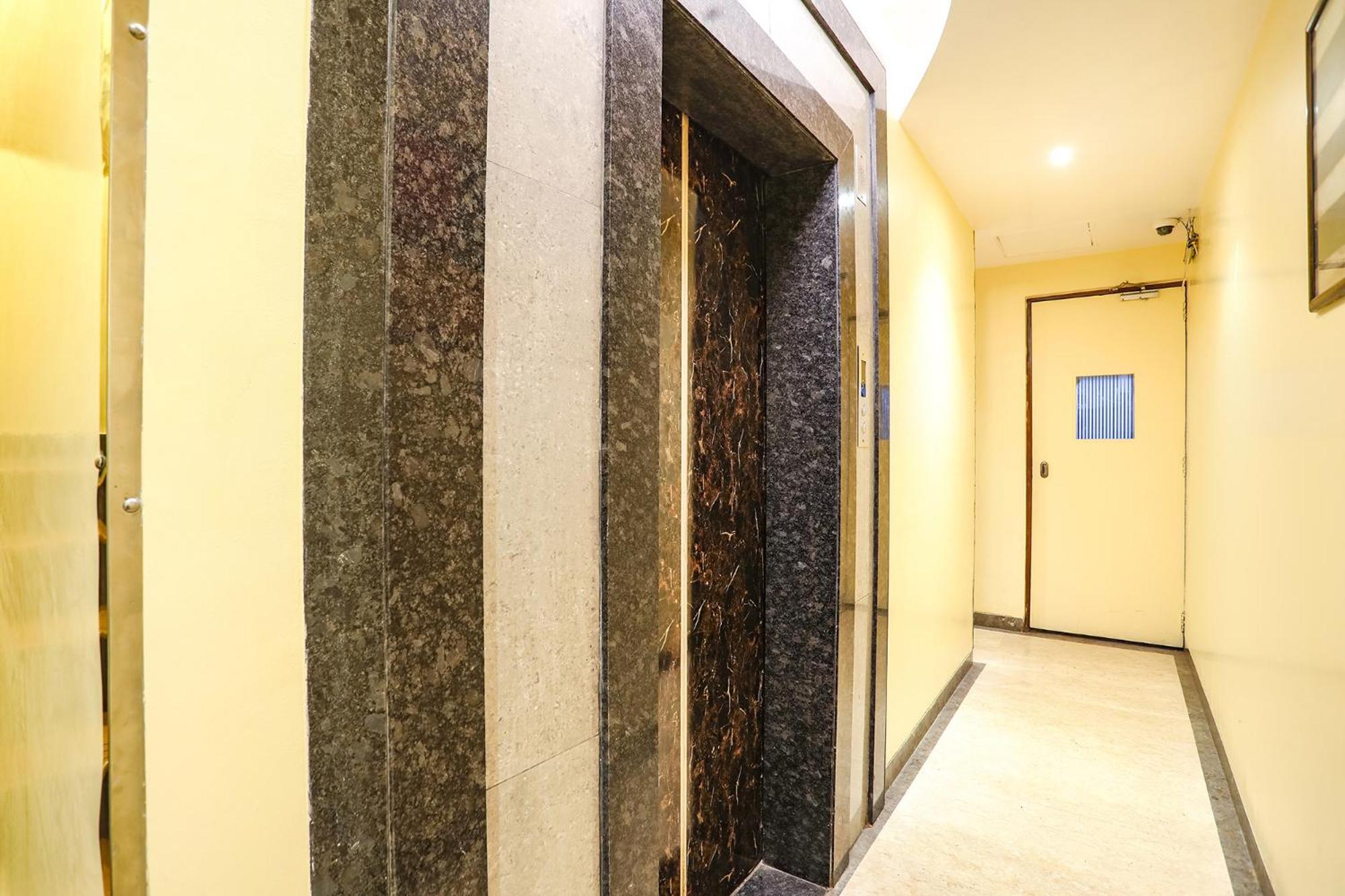 FabHotel Shubhangan Mumbai Bagian luar foto