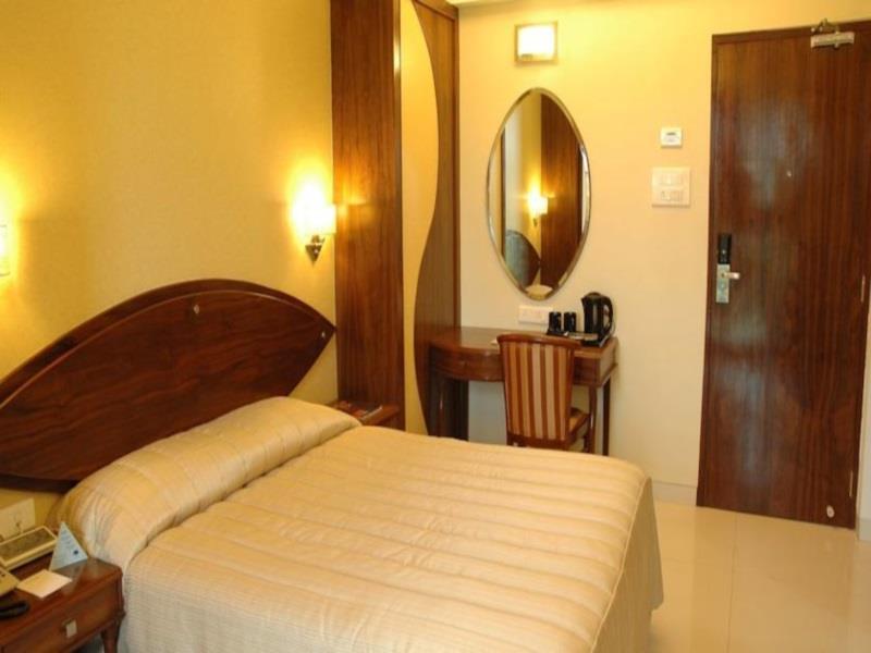 FabHotel Shubhangan Mumbai Bagian luar foto